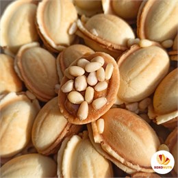 Орешки с вареной сгущенкой из цельного коровьего молока и кедровым орехом премиум класса песочное печенье XOXONUTS 121